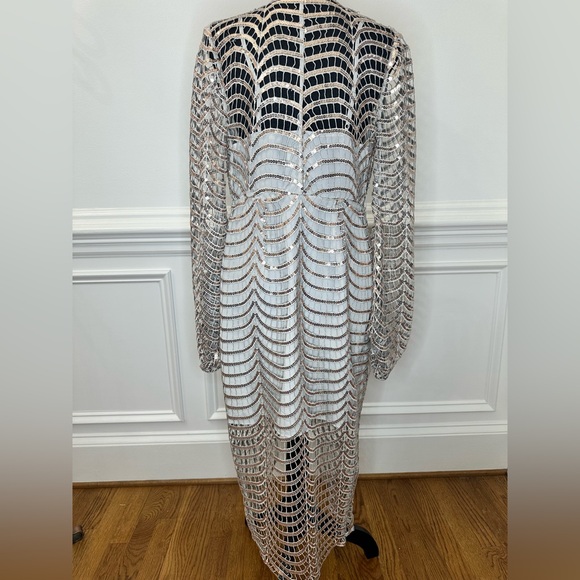 ASOS DESIGN Embellished Lace Midi Dress -‎ missing belt!! - Picture 7 of 11